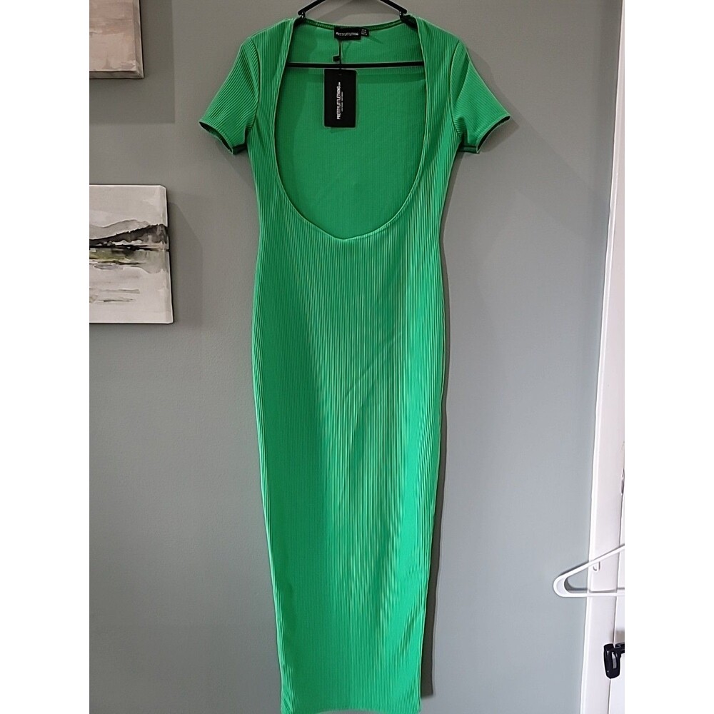 NWT PRETTYLITTLETHING  Green Scoop Neck Short Sleeve Maxi Dress With Slit Size 6